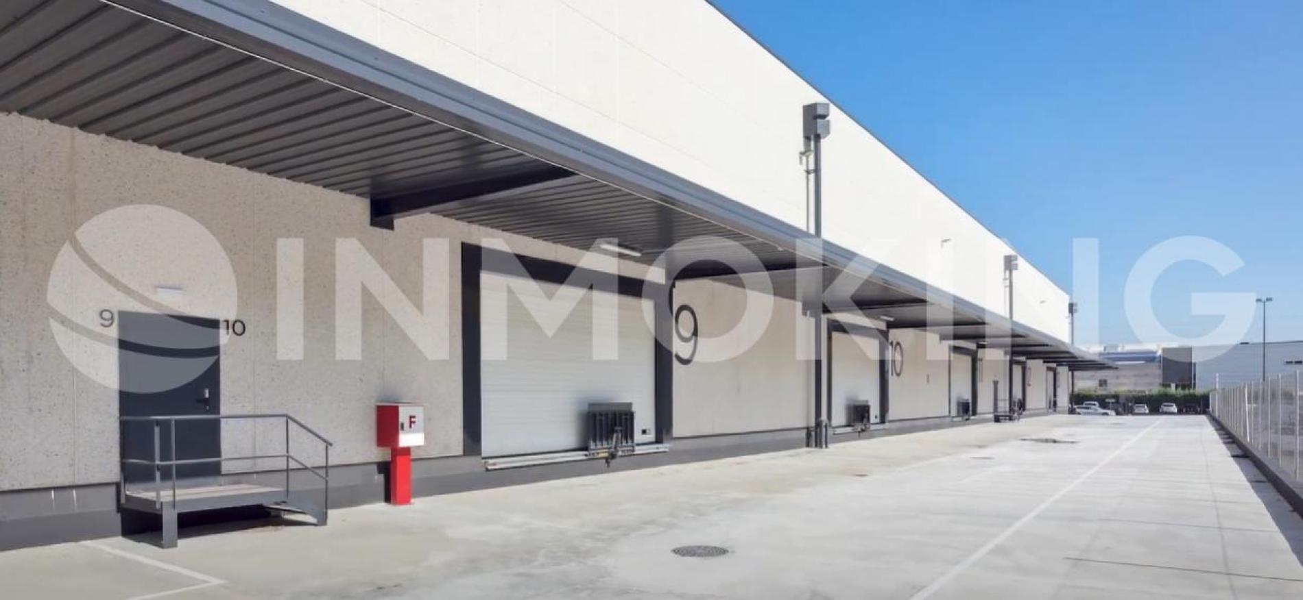 Foto de la propiedad Plataforma logística en alquiler Getafe